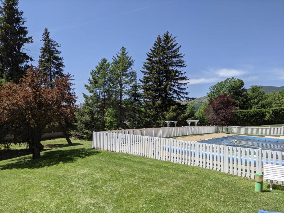Cerdanya En Familia Montana Park Apartamento Enveitg Exterior foto